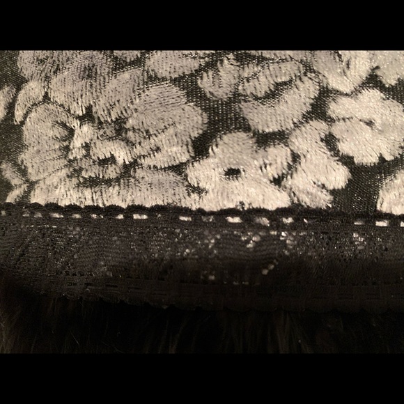 Bvlgari Rare Vintage BlackMinkStole - Picture 6 of 8